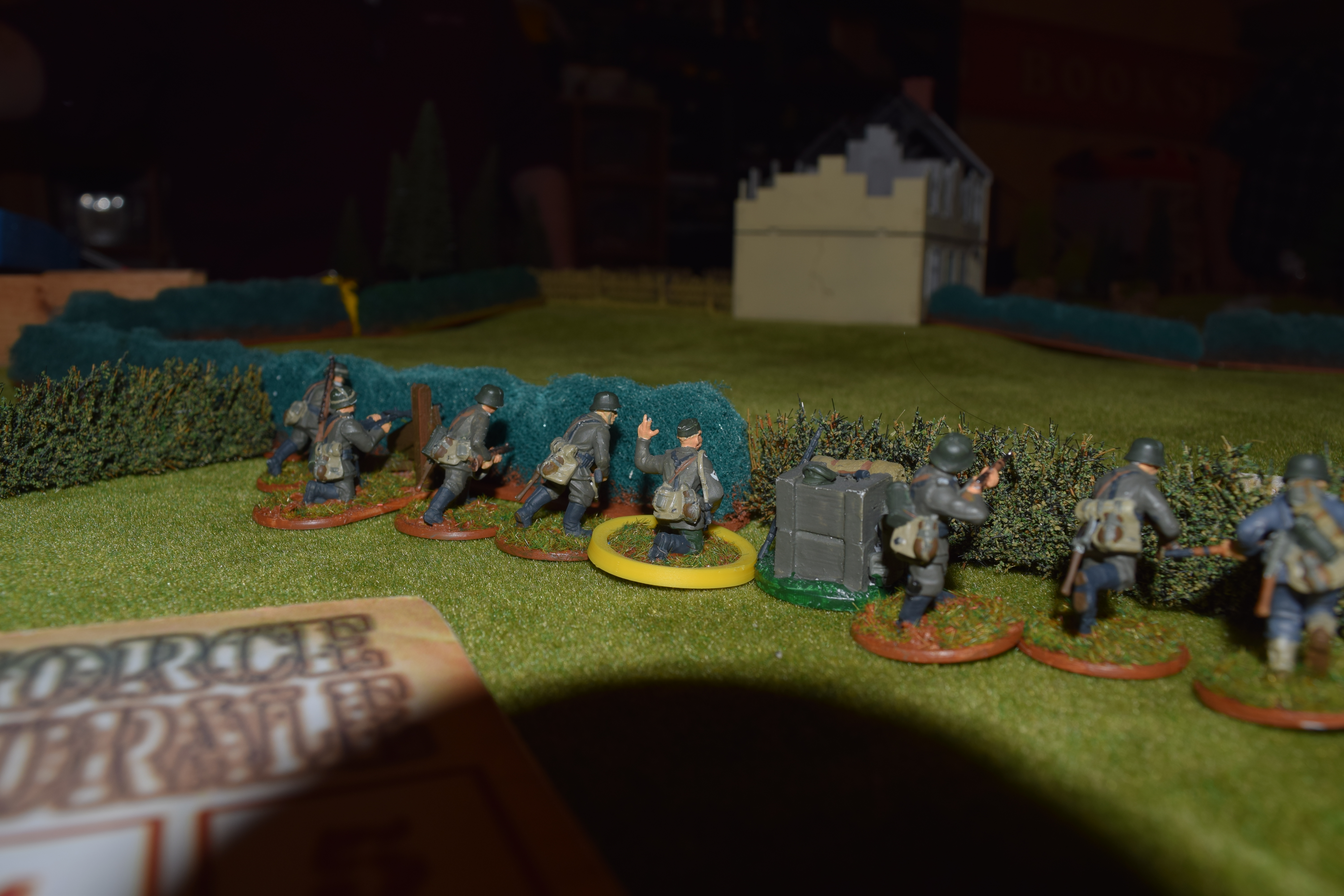 The Germans start to deploy their infantry sections to cover the centre and flanks.